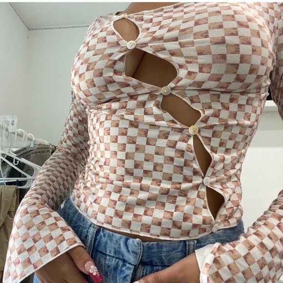 WINE RED CHECKERED SHIRT ⭐️ - Picture 3 of 3